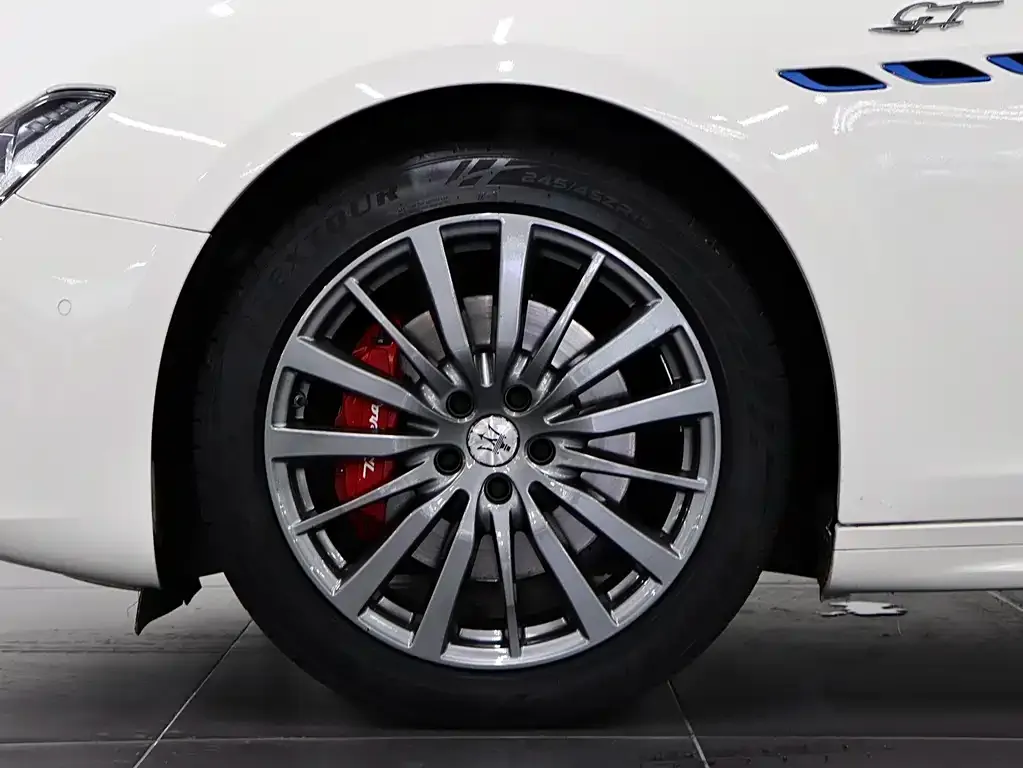 Maserati Ghibli — фото 7
