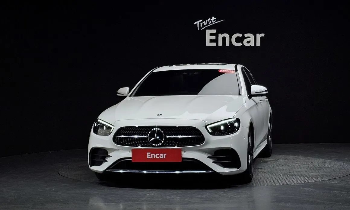 Mercedes-Benz E-Class 2023 из KR, фото 2