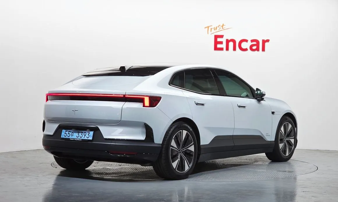 Polestar Polestar 4 — фото 5