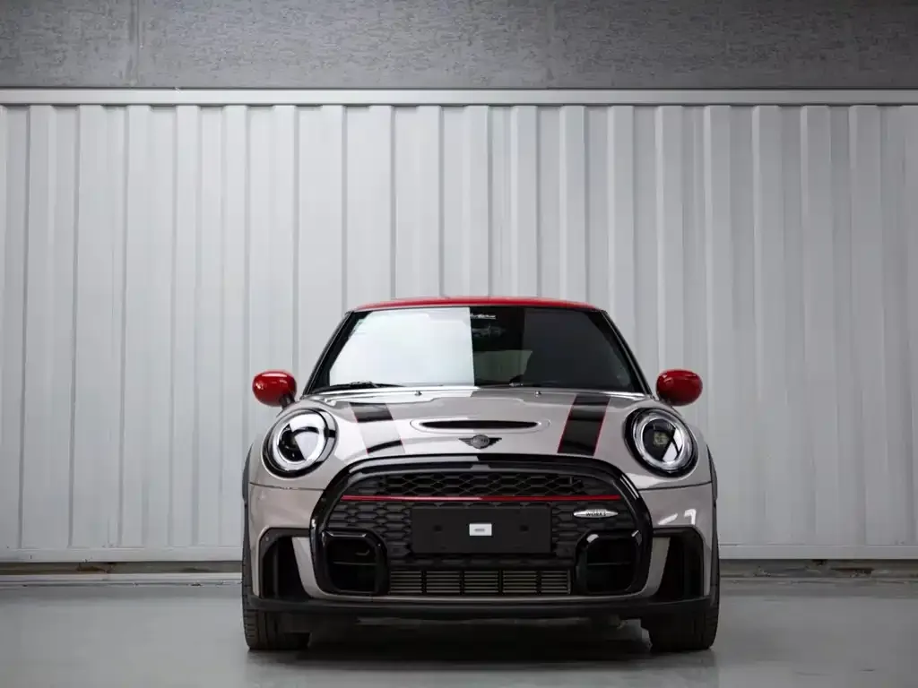 MINI JCW (John Cooper Works) — фото 3