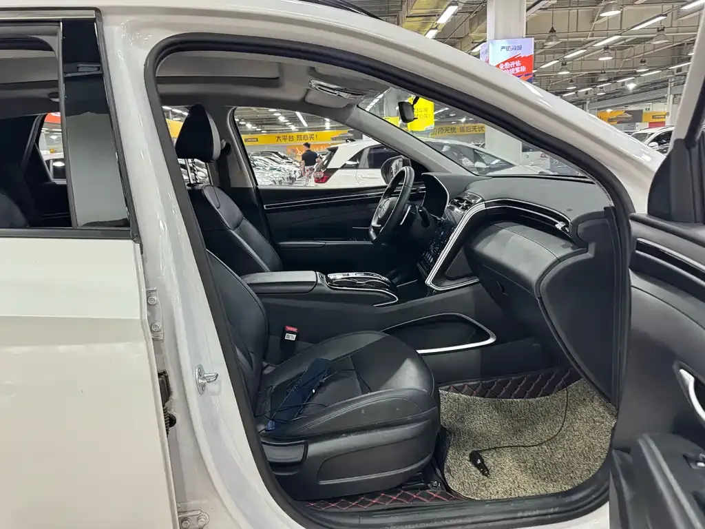 Hyundai Tucson — фото 9