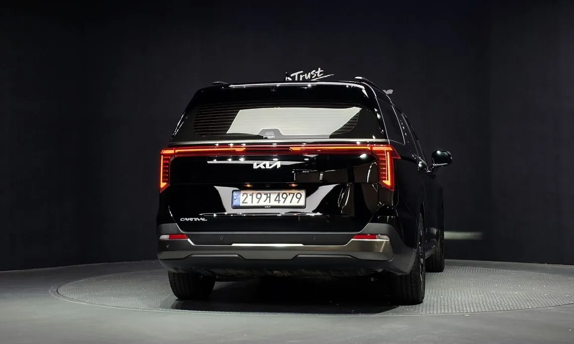 Kia Carnival 2025 из KR, фото 4