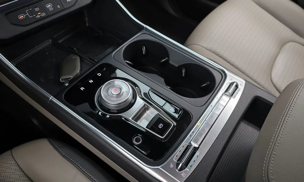 Kia Carnival 2025 из KR, фото 10