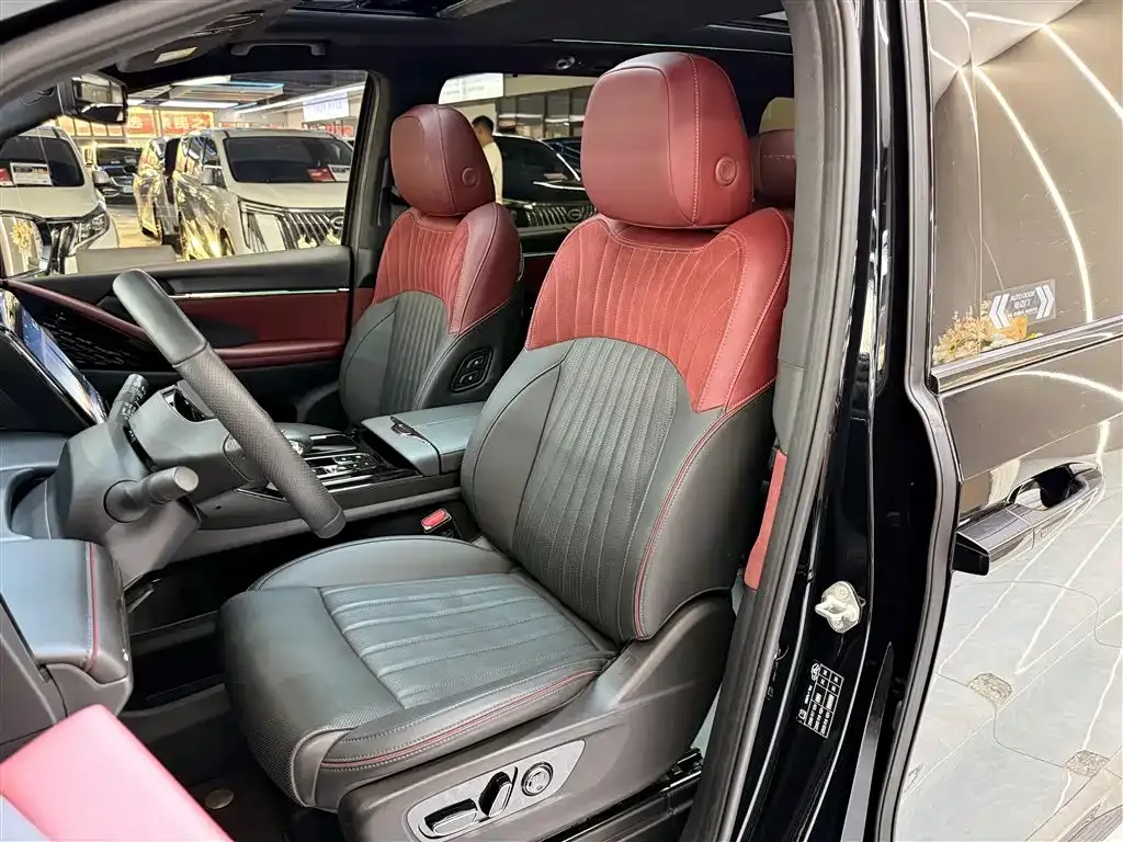 GAC Motor Trumpchi M8 — фото 3