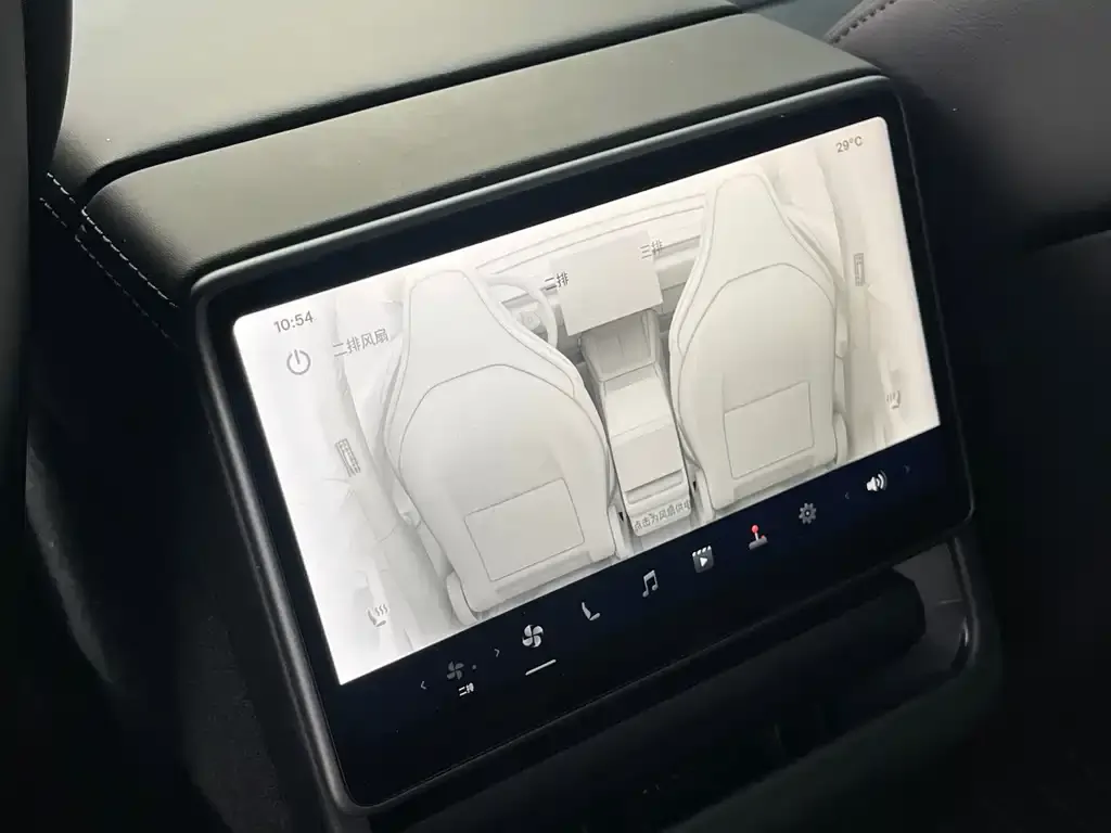 Tesla Model Y L 2025 из CN, фото 2