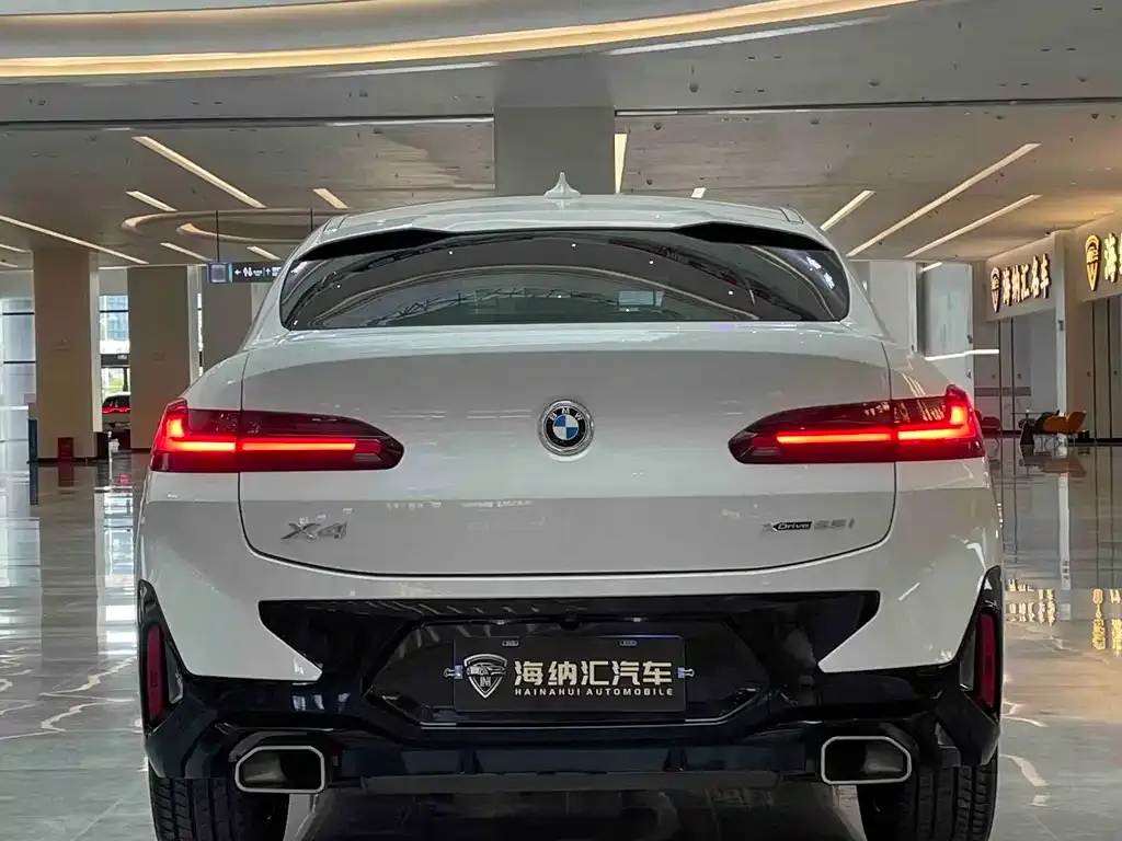 BMW X4 — фото 10