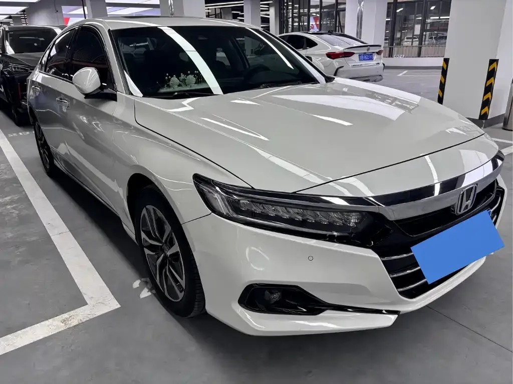 Honda Accord — фото 5