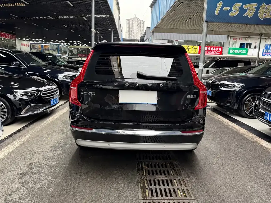 Volvo XC90 2022 из CN, фото 8