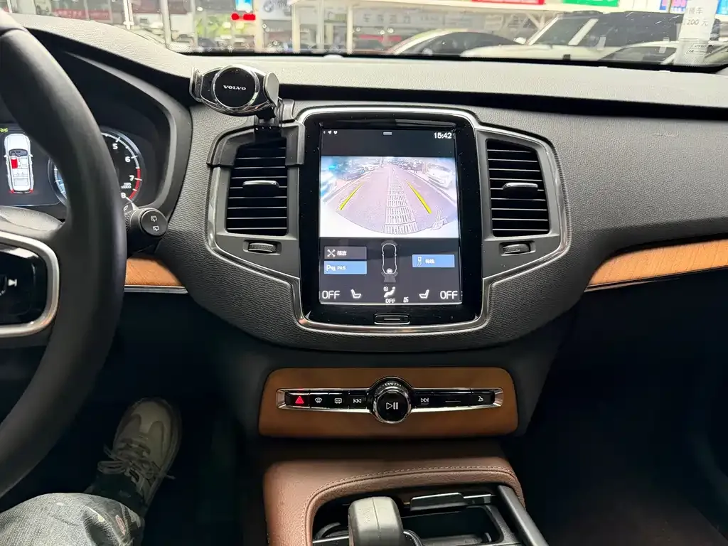 Volvo XC90 2022 из CN, фото 4