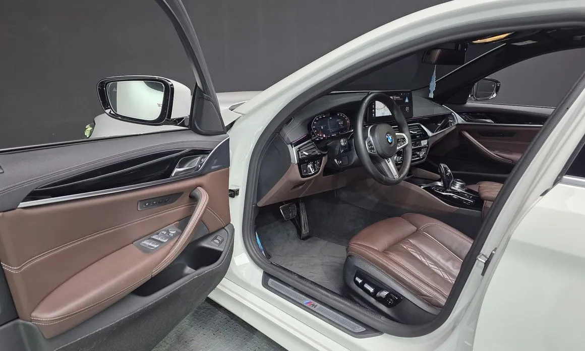BMW 5-Series 2021 из KR, фото 7