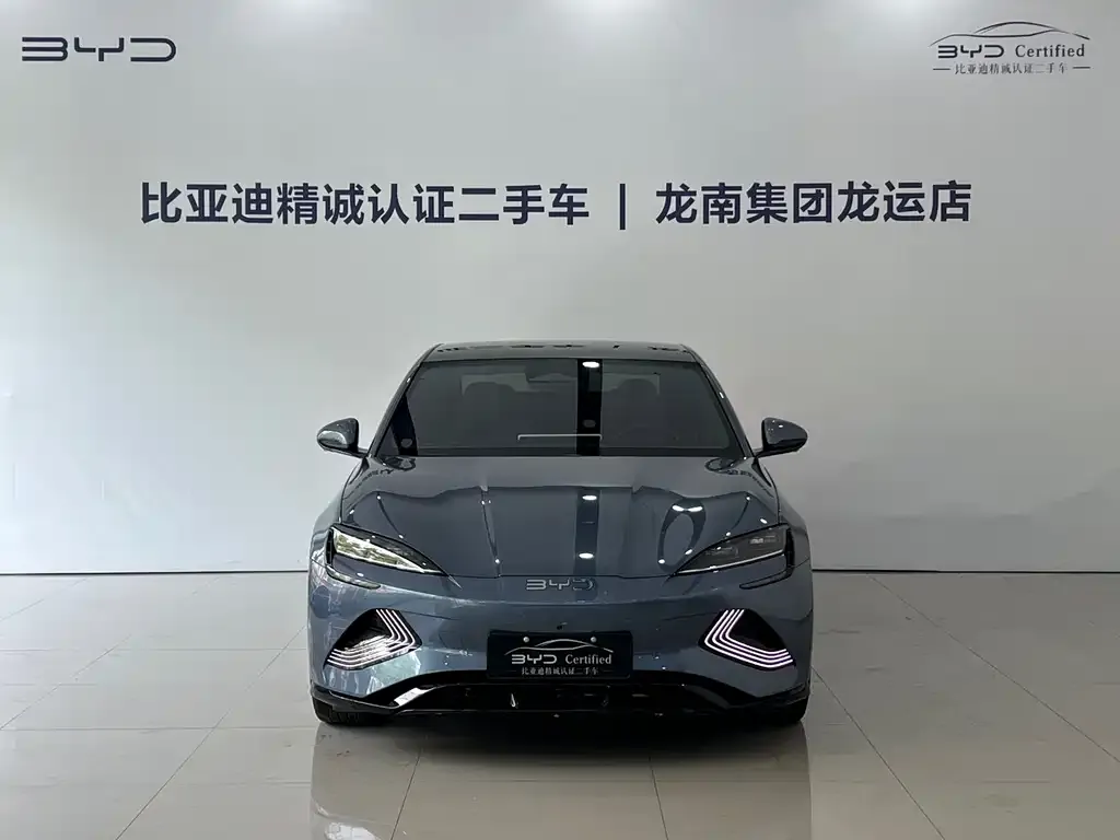BYD Seal — фото 3