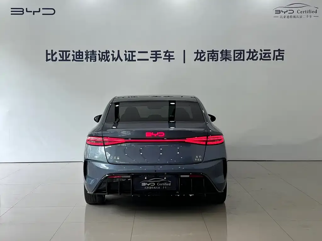 BYD Seal — фото 2