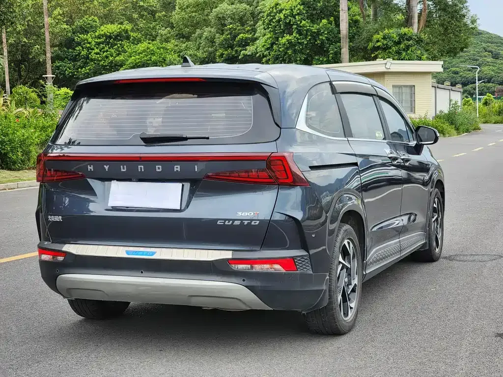 Hyundai Custo 2023 из CN, фото 10