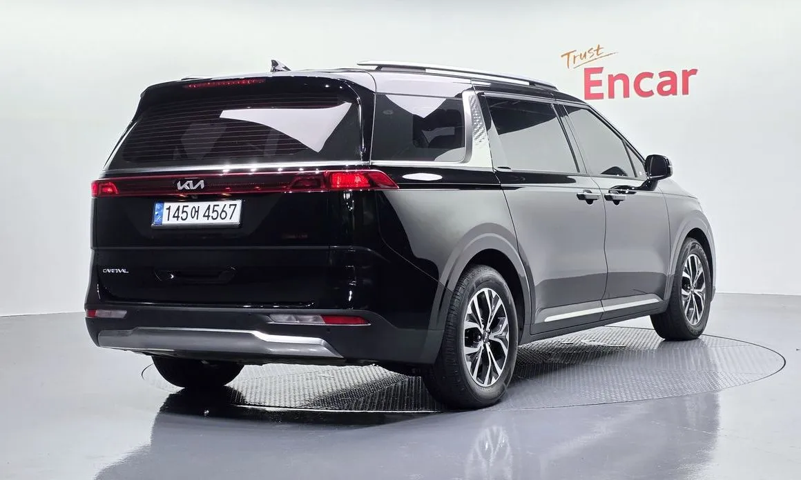 Kia Carnival 2023 из KR, фото 2