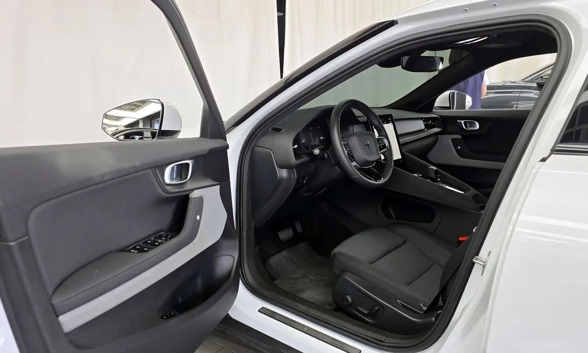 Polestar Polestar 2 2023 из KR, фото 10
