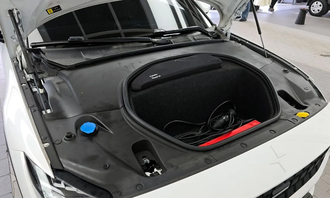 Polestar Polestar 2 2023 из KR, фото 2