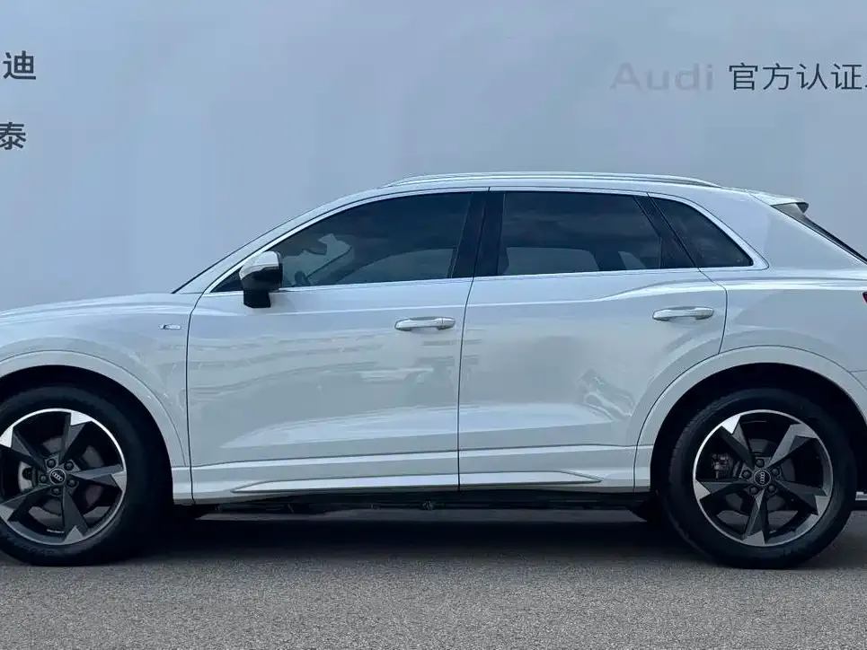 Audi Q3 — фото 4