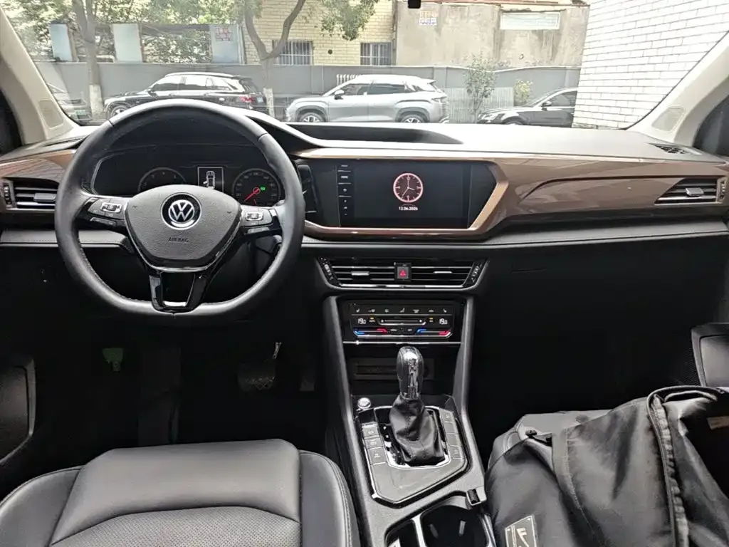 Volkswagen Tharu 2021 из CN, фото 3