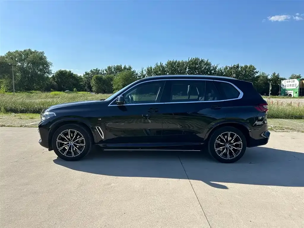 BMW X5 — фото 2