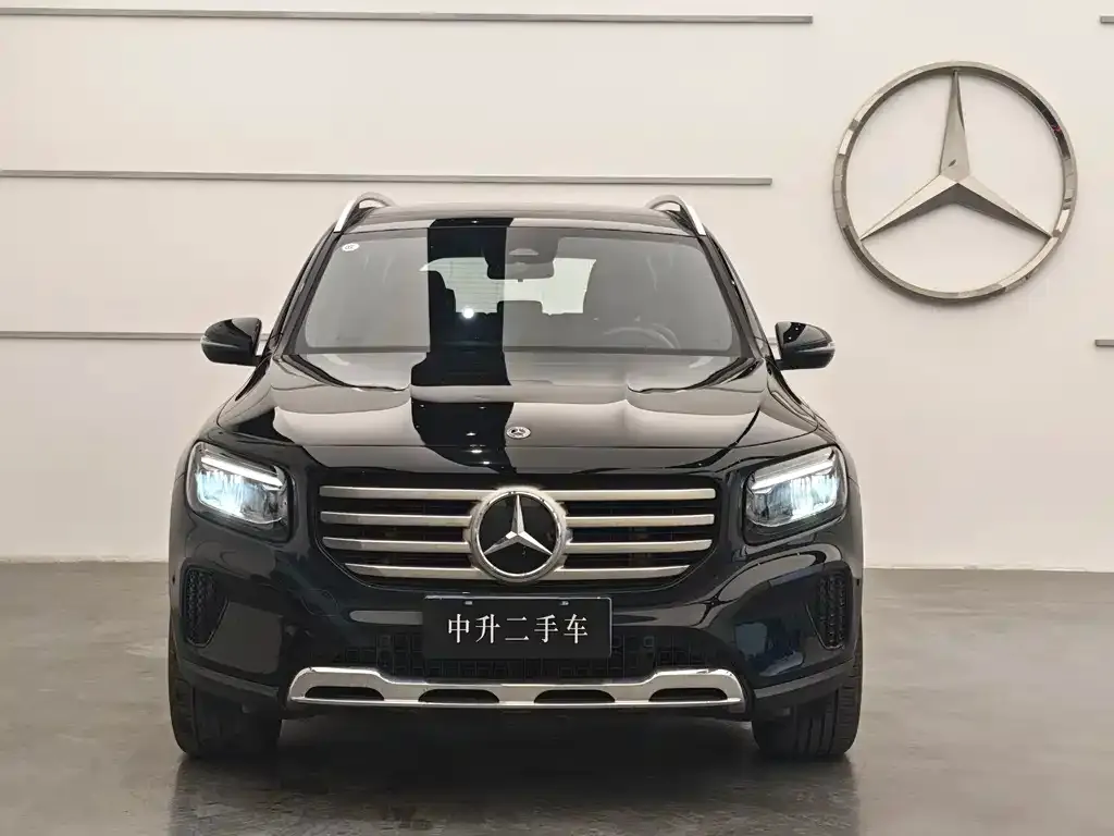 Mercedes-Benz GLB — фото 6