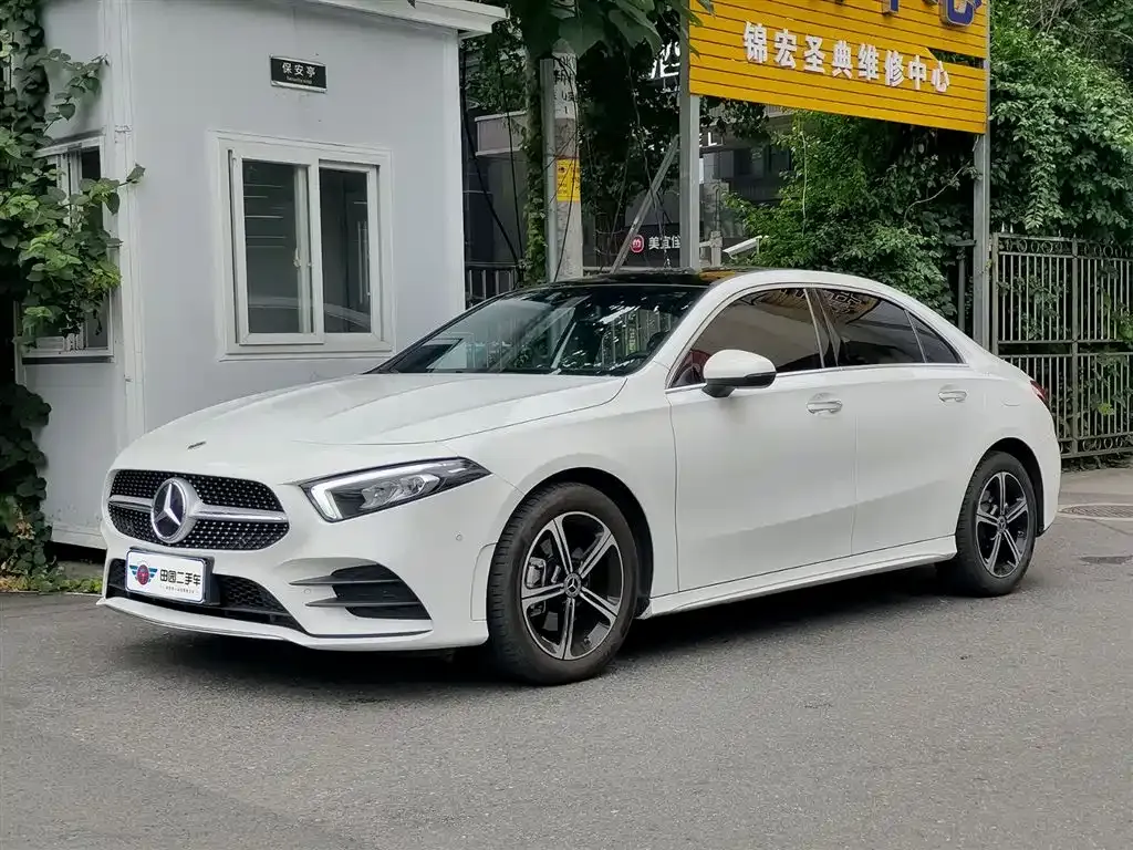 Mercedes-Benz A-Class — фото 1