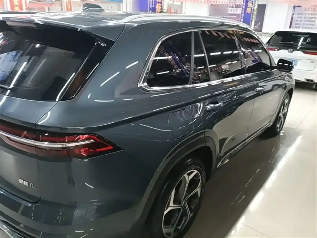 Geely Xingyue L — фото 7