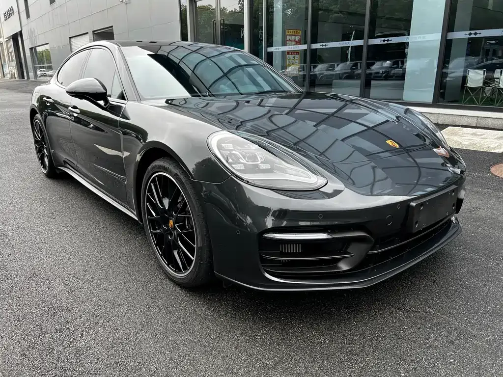 Porsche Panamera — фото 10