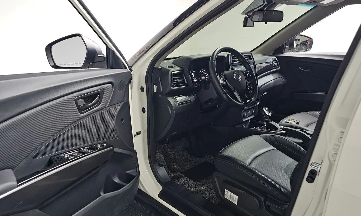 KG Mobility (Ssangyong) TIBOLI 2021 из KR, фото 7