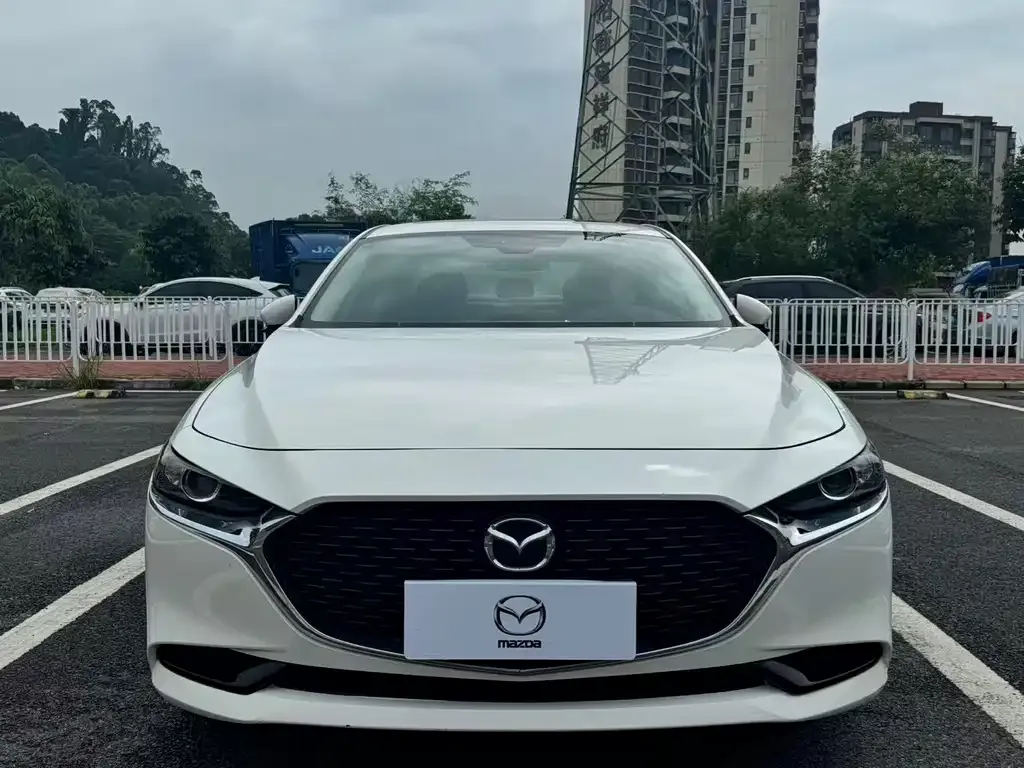 Mazda 3 Axela 2022 из CN, фото 10