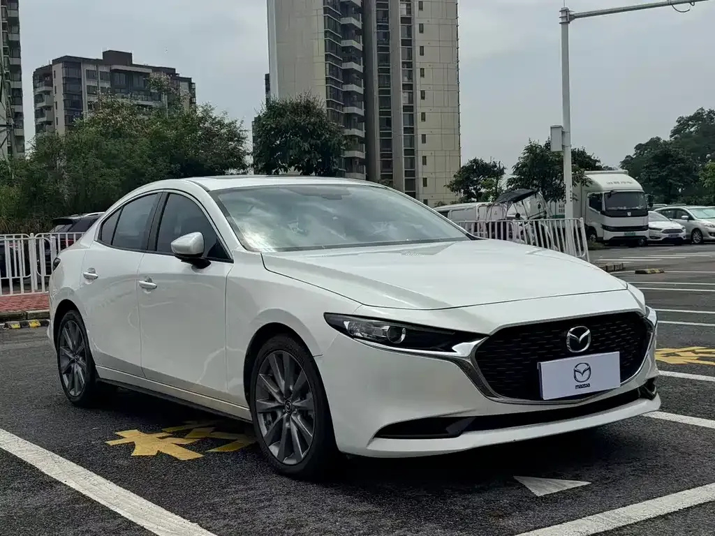 Mazda 3 Axela 2022 из CN, фото 6