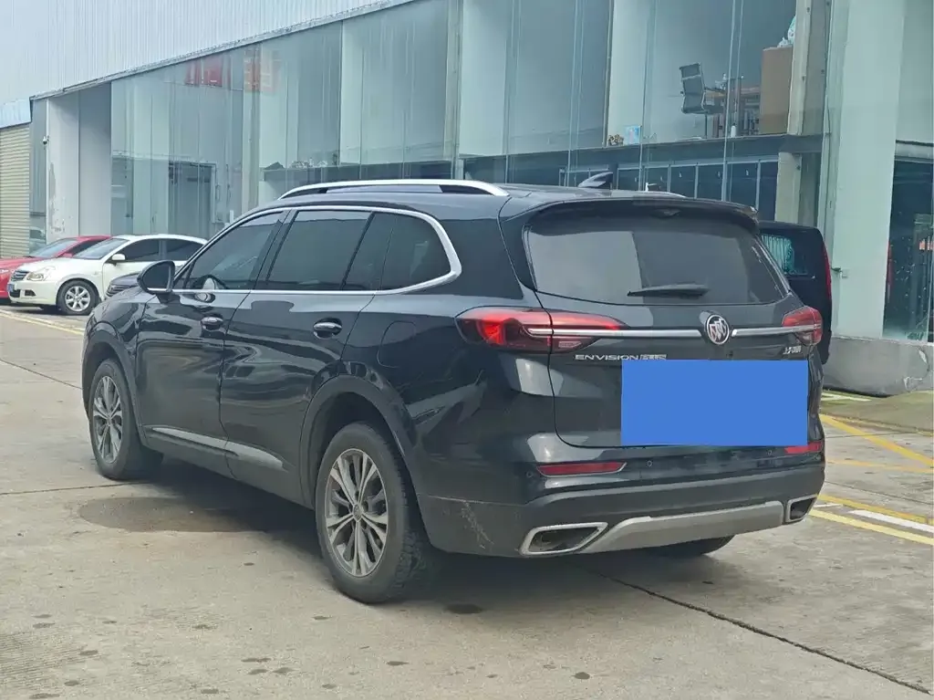 Buick Envision Plus — фото 5