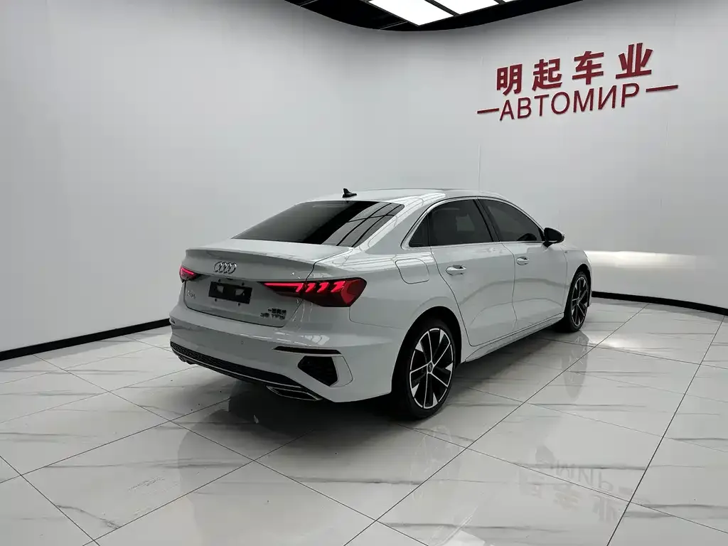 Audi A3 — фото 8