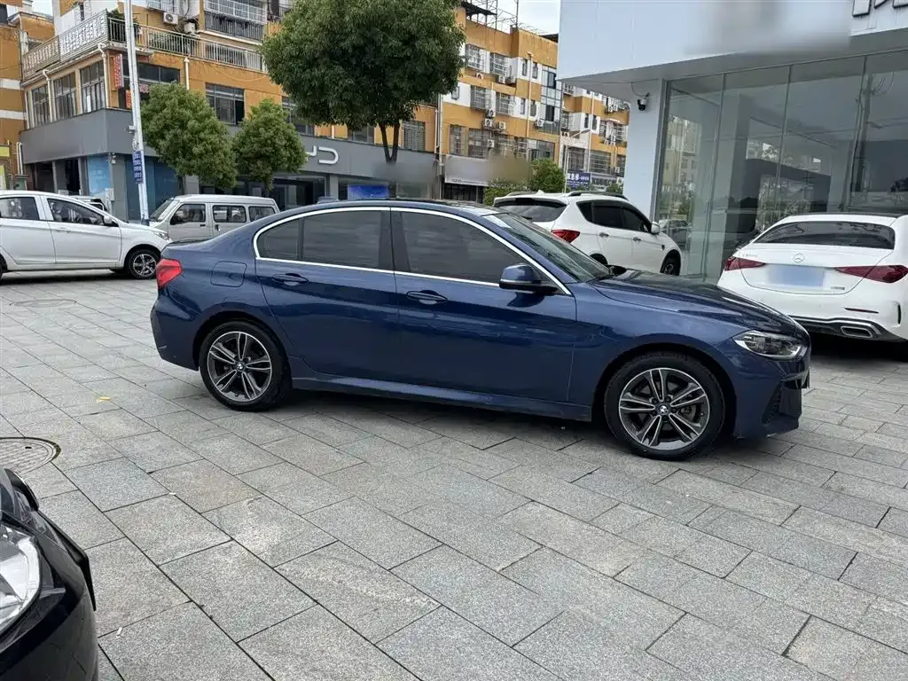 BMW 1 Series 2021 из CN, фото 6