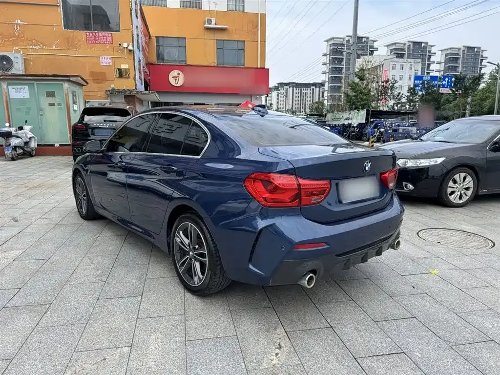 BMW 1 Series 2021 из CN, фото 10