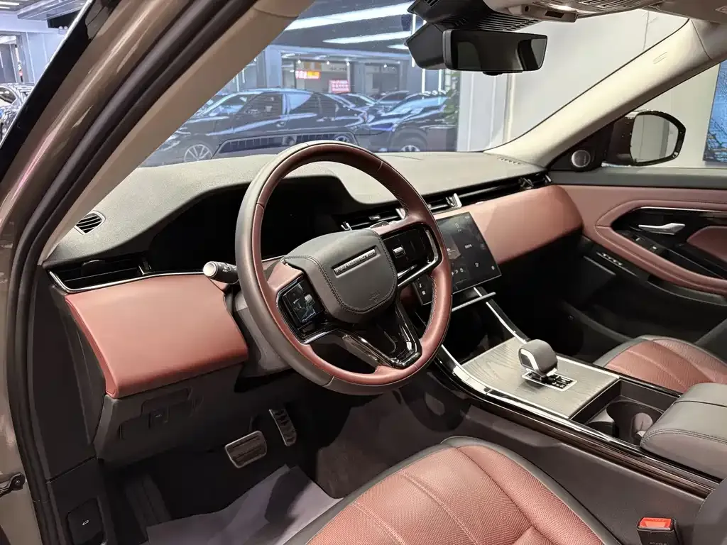 Land Rover Evoque — фото 2