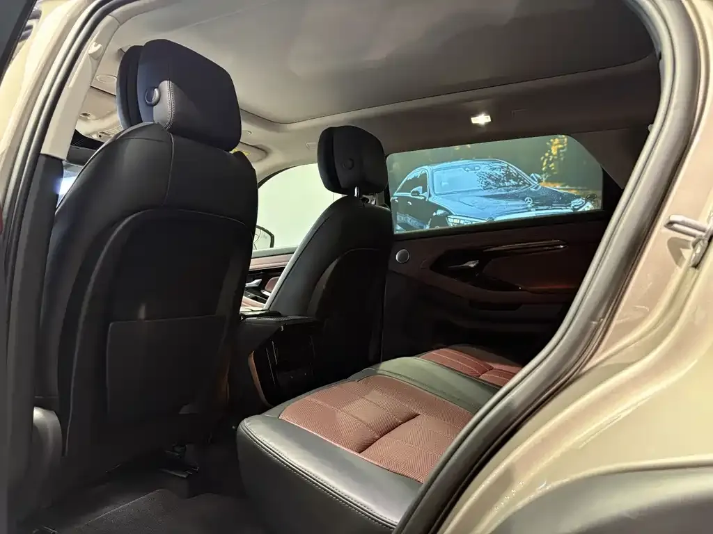 Land Rover Evoque — фото 8