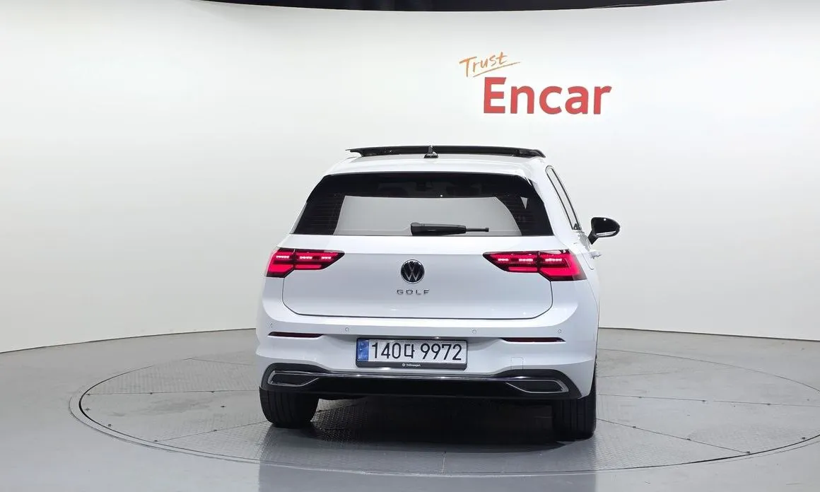 Volkswagen Golf 2022 из KR, фото 8