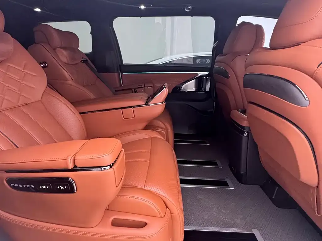 GAC Motor Trumpchi M8 — фото 2