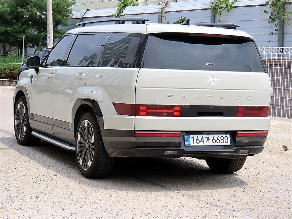 Hyundai Santafe — фото 5