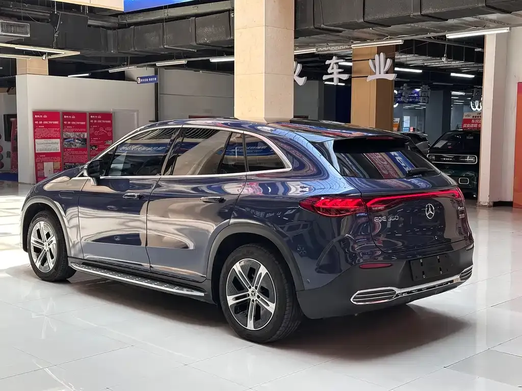 Mercedes-Benz EQE SUV 2023 из CN, фото 10