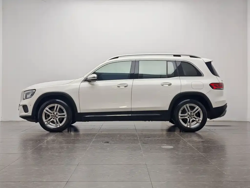Mercedes-Benz GLB 2021 из CN, фото 10