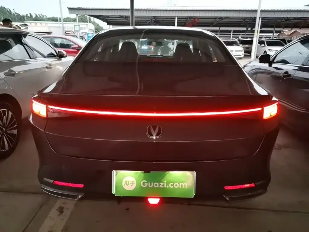 Changan Eado PHEV 2026 из CN, фото 5