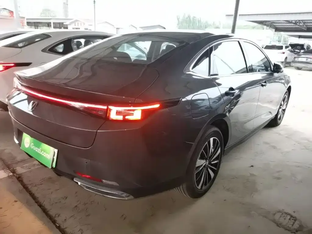 Changan Eado PHEV 2026 из CN, фото 4