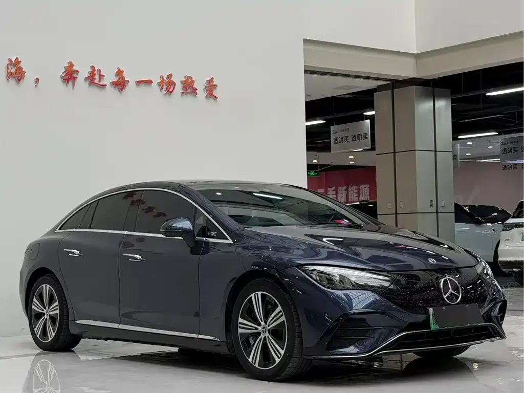 Mercedes-Benz EQE 2024 из CN, фото 2