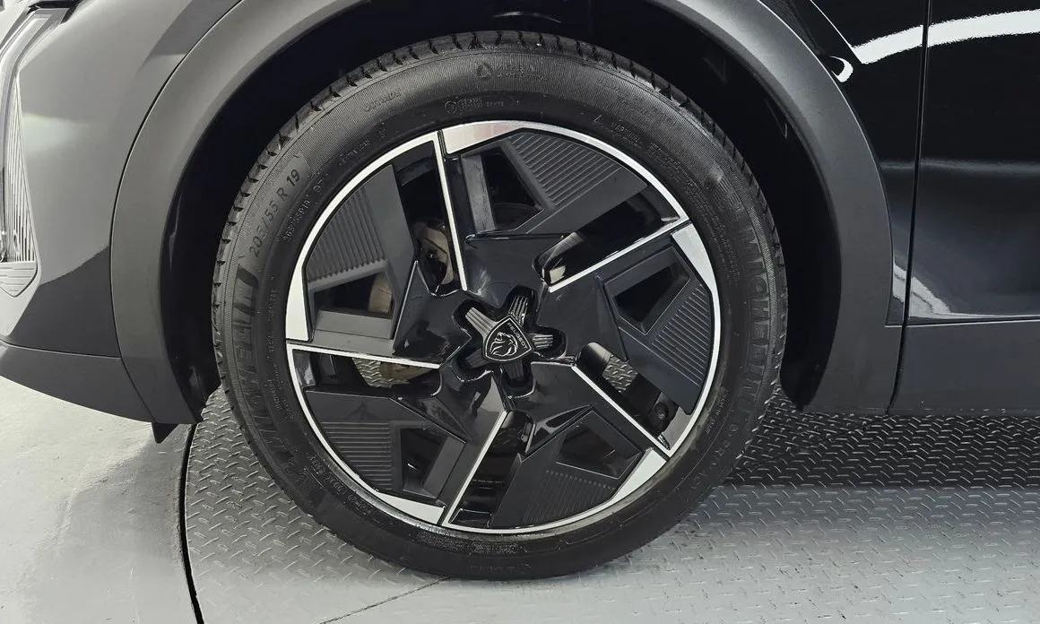 Peugeot 408 2024 из KR, фото 9