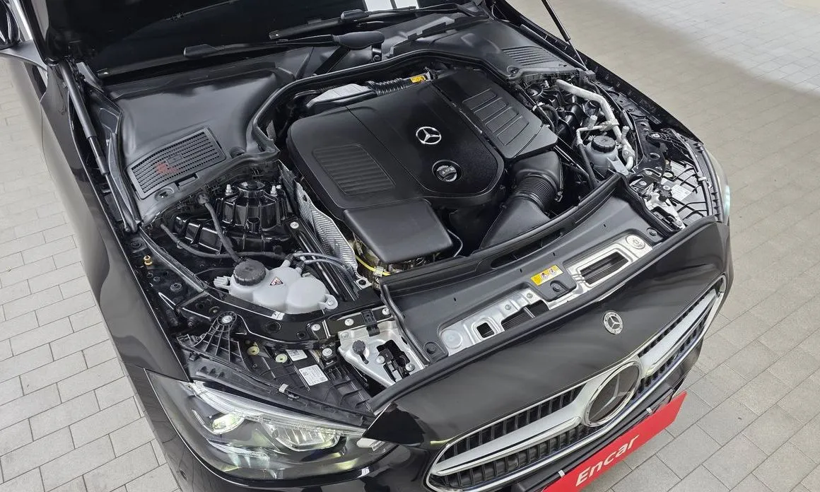 Mercedes-Benz C-Class 2025 из KR, фото 8