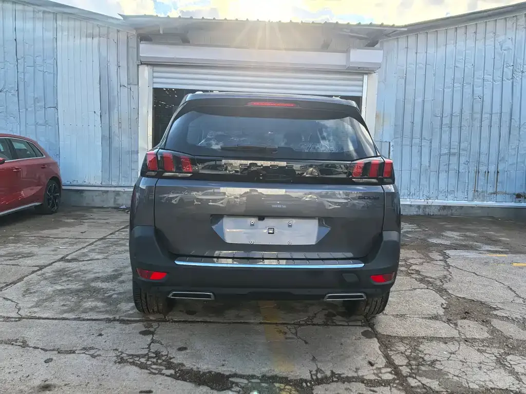 Peugeot 5008 2026 из CN, фото 3