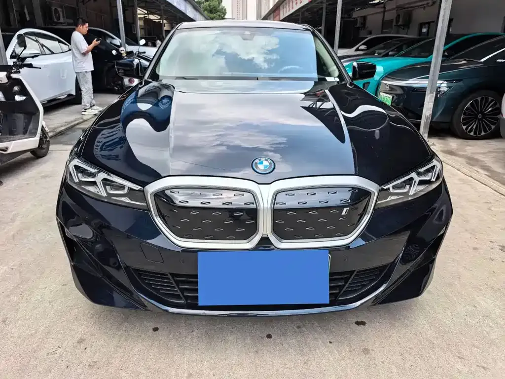 BMW i3 — фото 3