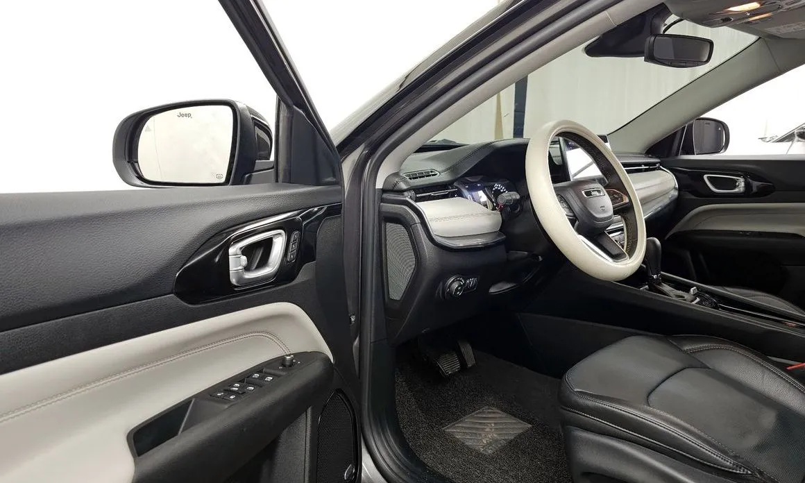 Jeep Compass 2022 из KR, фото 7