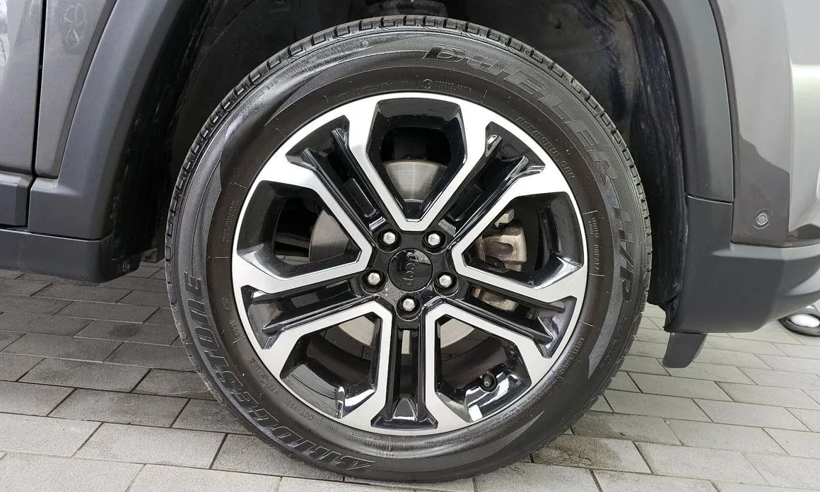 Jeep Compass 2022 из KR, фото 6